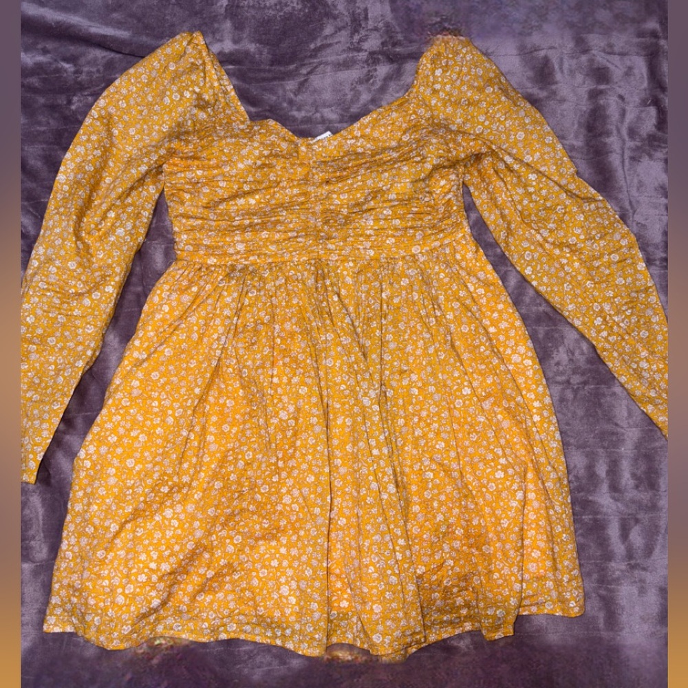 American Eagle Outfitters Mustard Floral Long Sleeve Dress